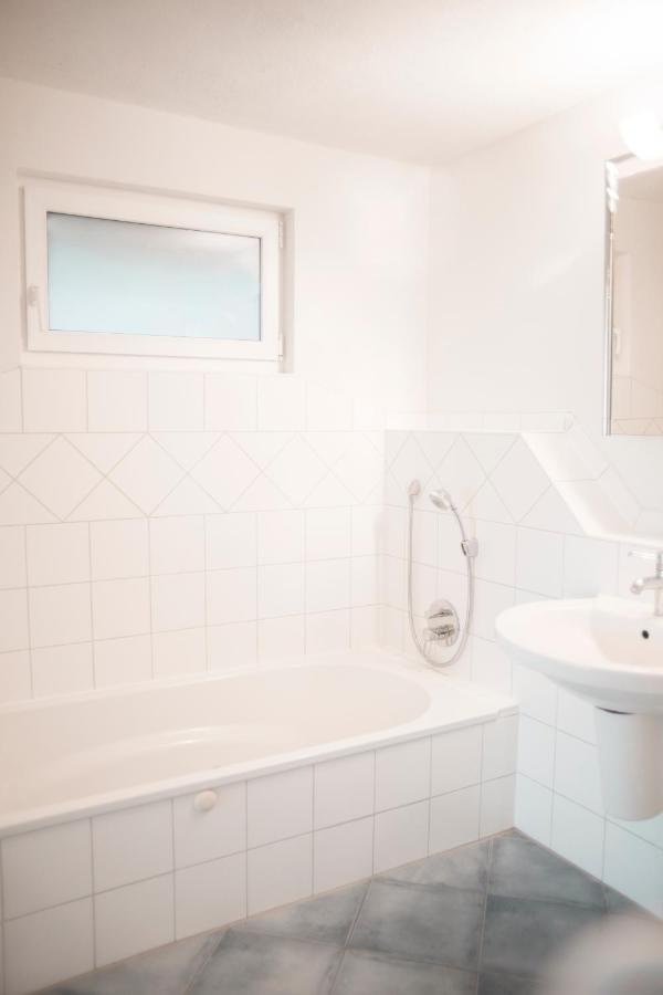 Bed & Breakfast Unter Den Linden Hungen Esterno foto